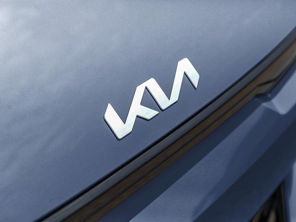 2025 Kia EV6 Land AWD-7