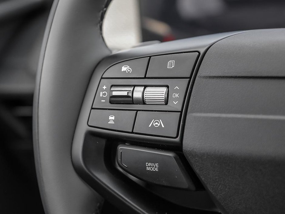 2025 Kia EV6 Land AWD w/ Premium Pkg-22