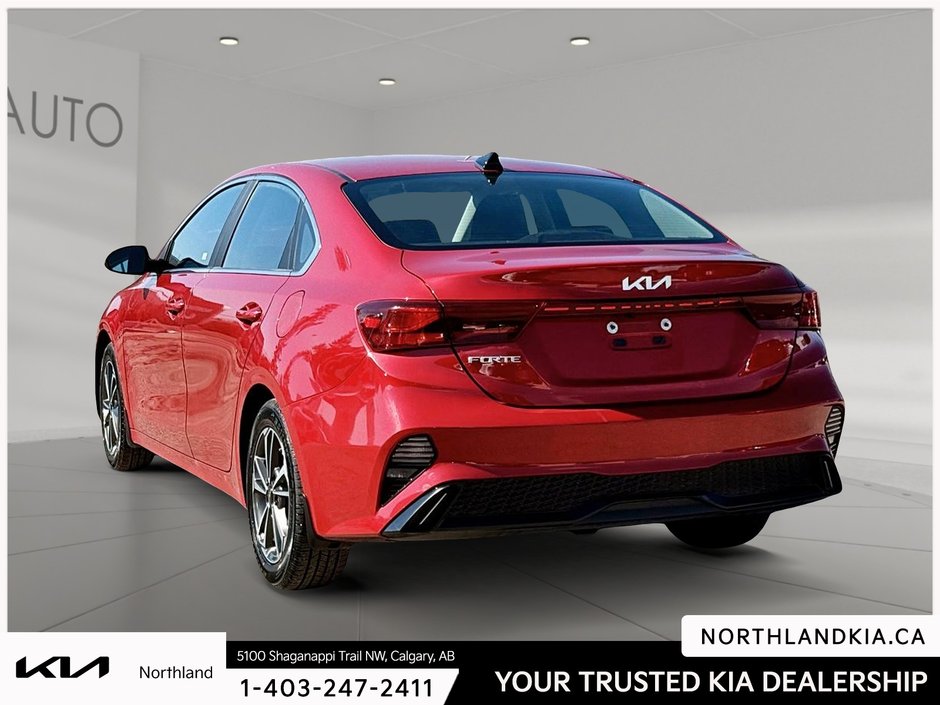 2022 Kia Forte EX-1