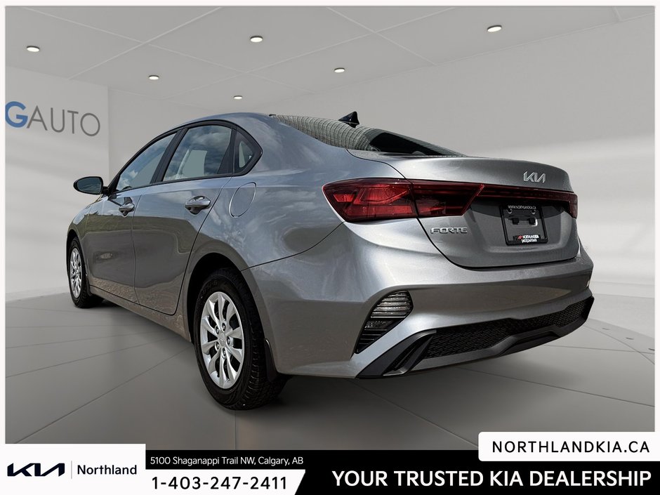 2023 Kia Forte LX-1