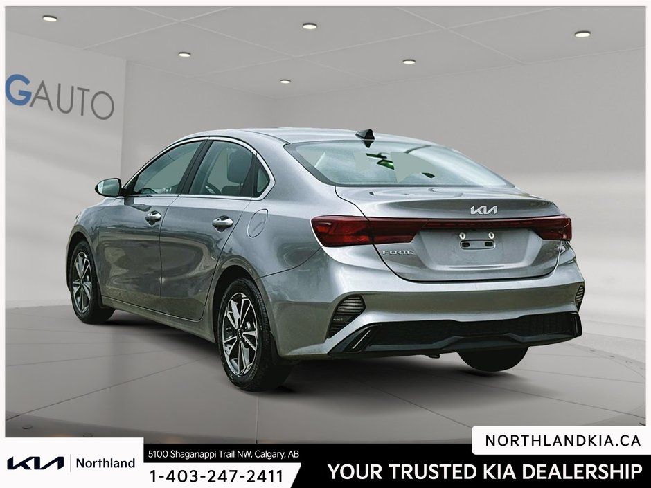 2023 Kia Forte EX-1