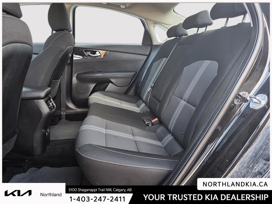 2024 Kia Forte EX+-25