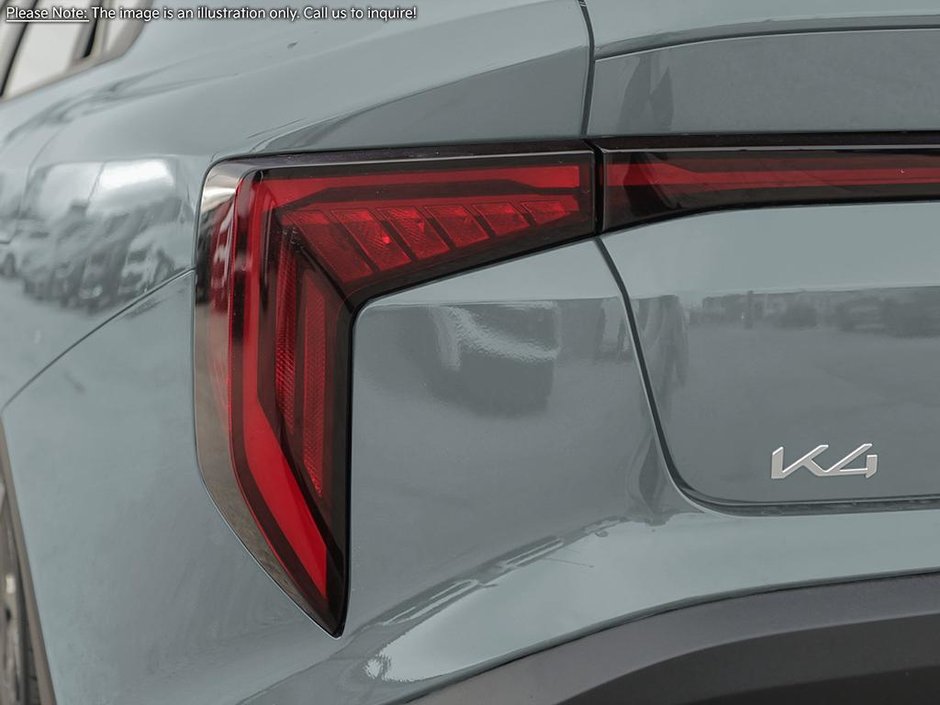 2025 Kia K4 EX IVT-8