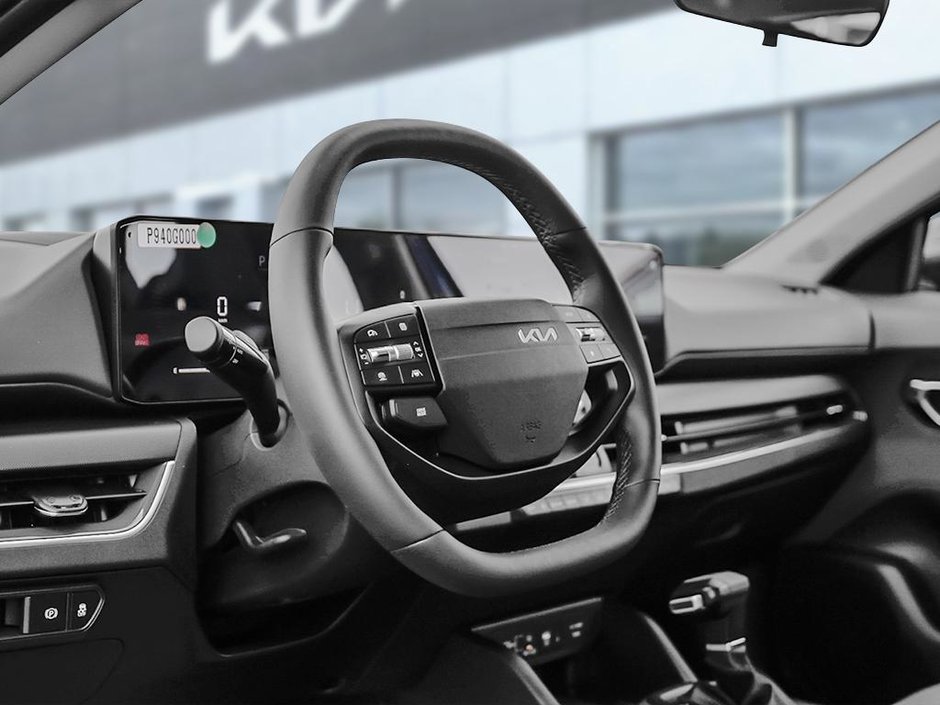 2026 Kia K4 EX-11