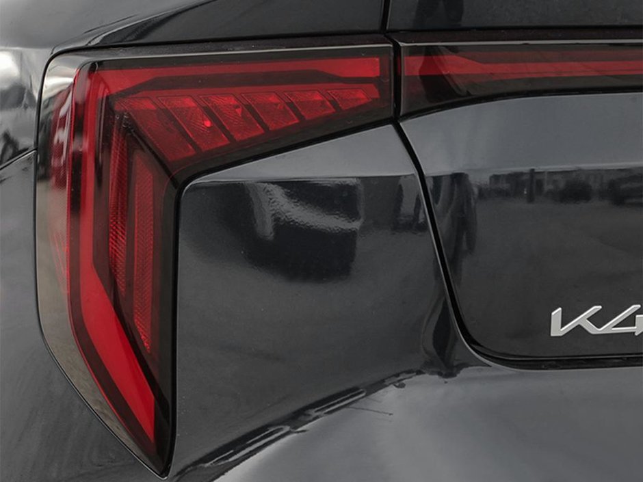 2026 Kia K4 GT-LINE TURBO-9