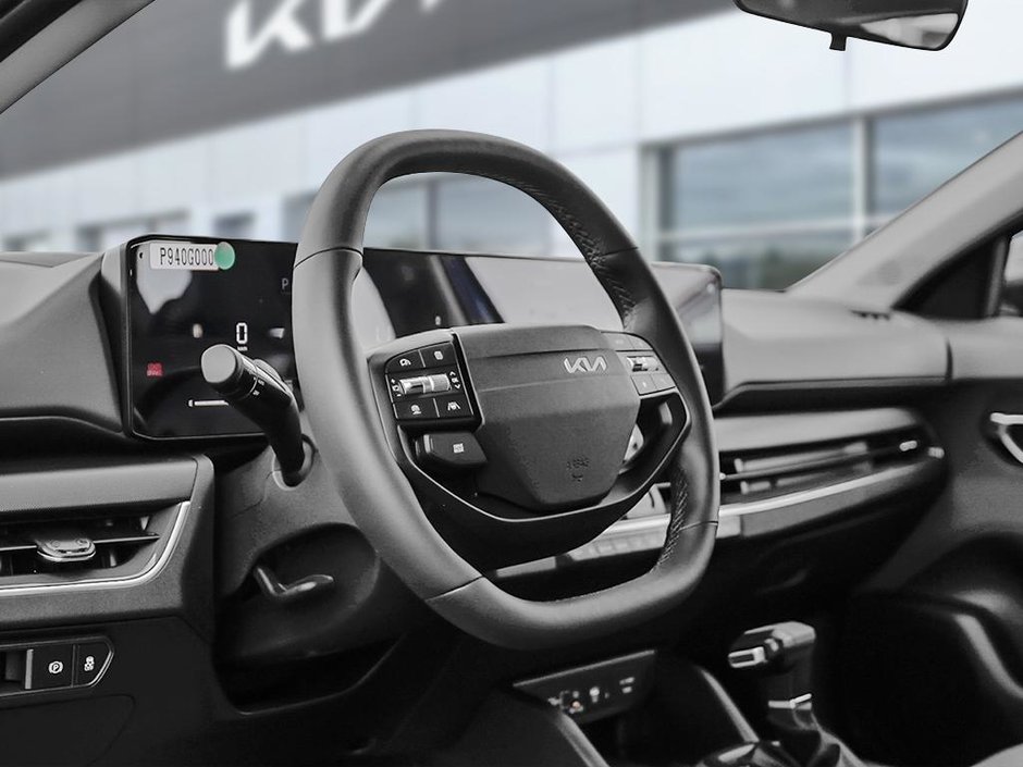 2026 Kia K4 LX-10