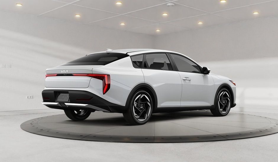 2026 Kia K4 EX-2