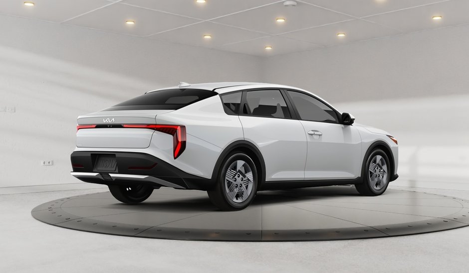 2026 Kia K4 LX-2