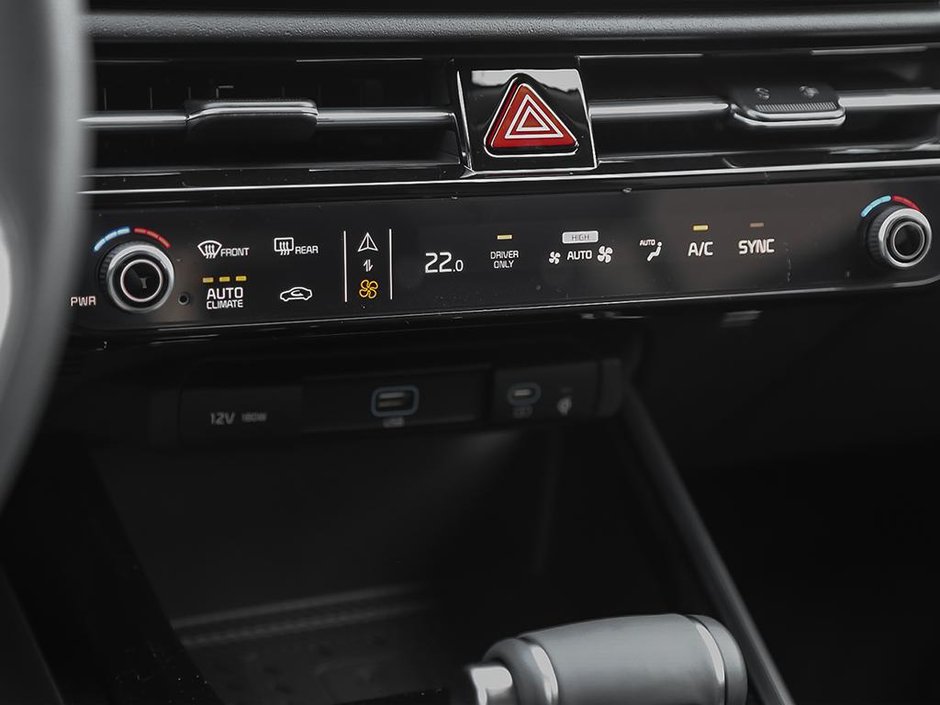 2026 Kia Niro HEV SX-22
