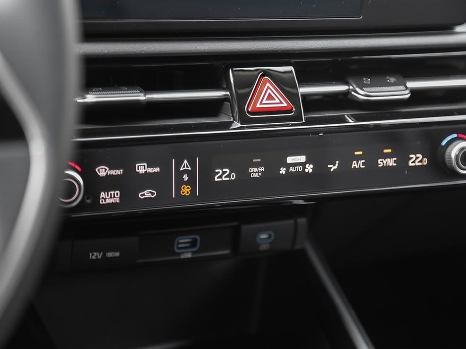 2026 Kia Niro HEV LX-23