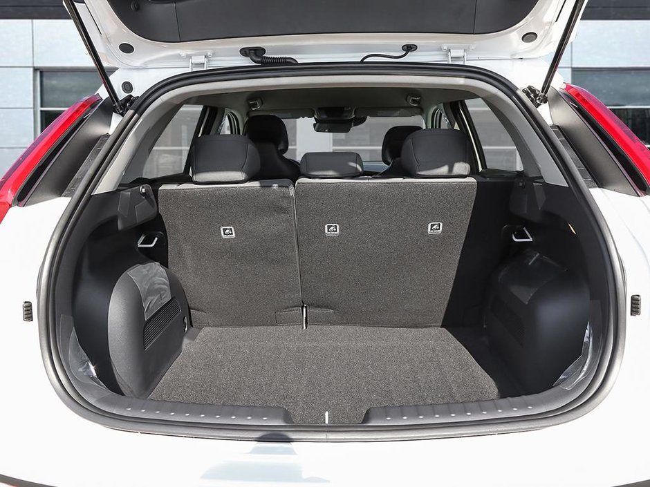 2026 Kia Niro HEV LX-6
