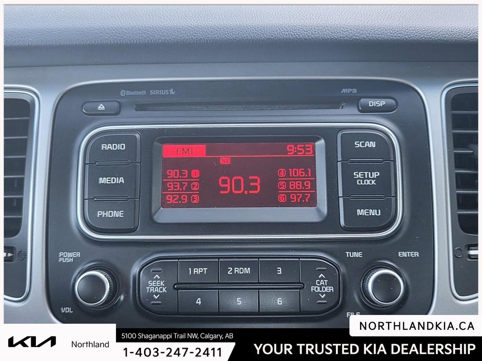 2014 Kia Rondo LX-15