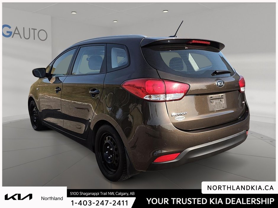 2015 Kia Rondo LX-1