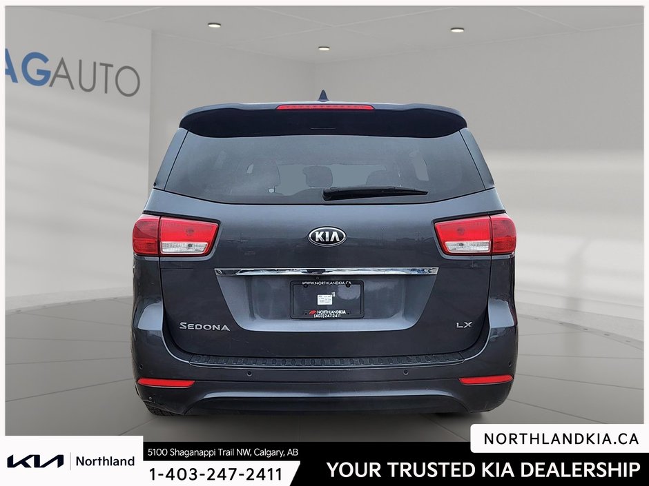 2015 Kia Sedona LX-2