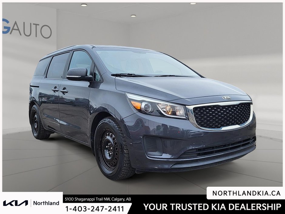 2015 Kia Sedona LX-4