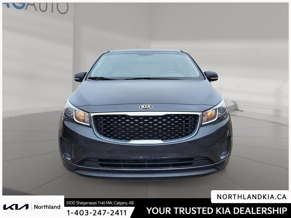 2015 Kia Sedona LX-5