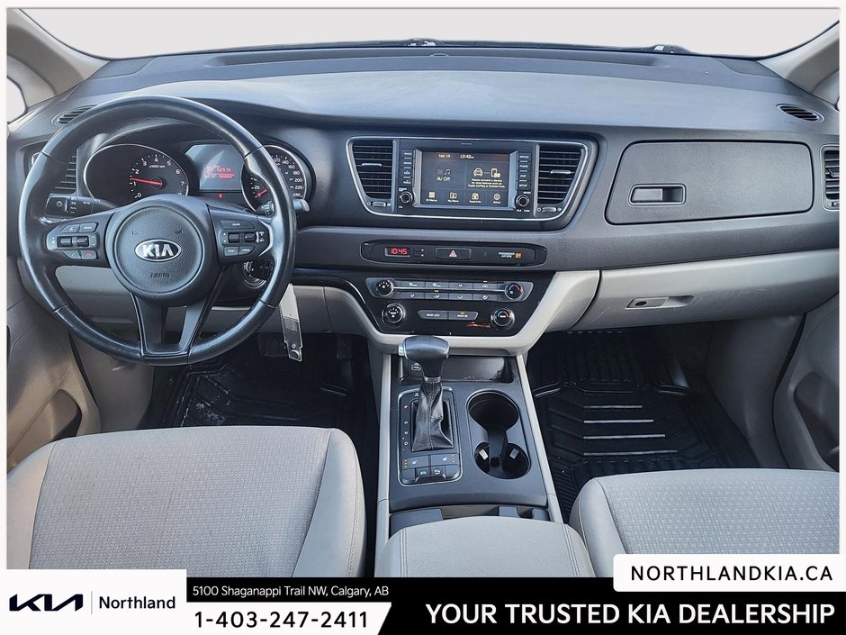 2017 Kia Sedona LX-9