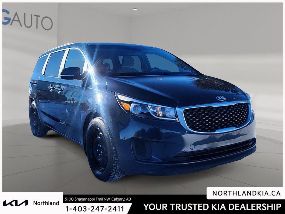 2017 Kia Sedona LX-4