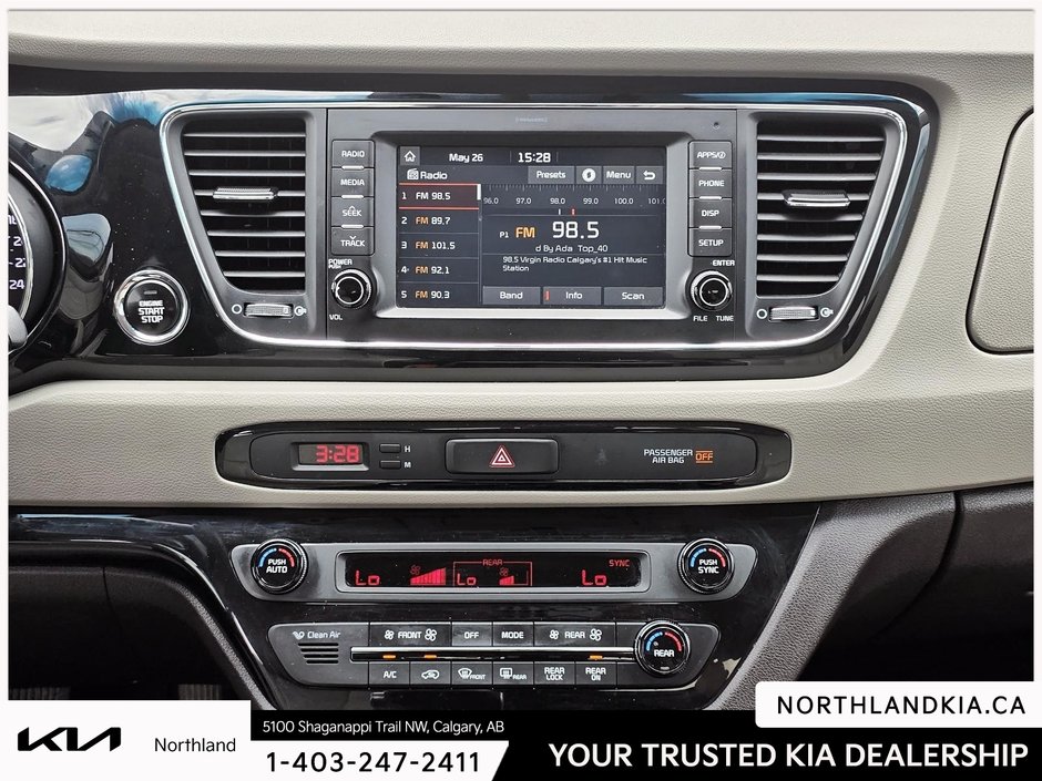 2017 Kia Sedona SXL-12