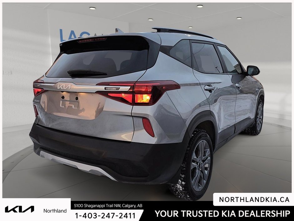 2022 Kia Seltos LX-23