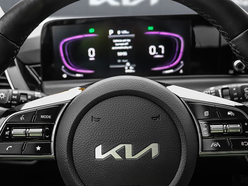 2026 Kia SELTOS EX-12