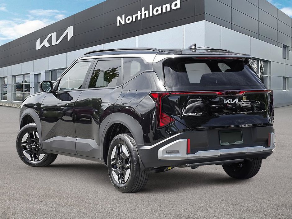 2027 Kia Seltos LX FWD-3