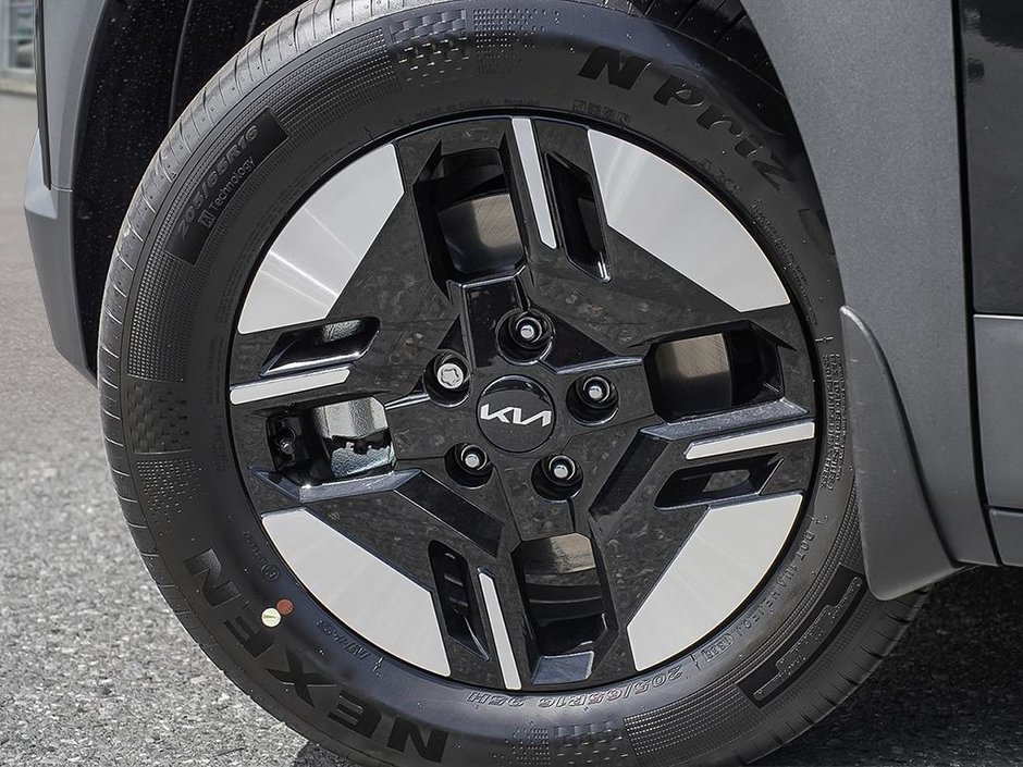 2027 Kia Seltos LX FWD-7