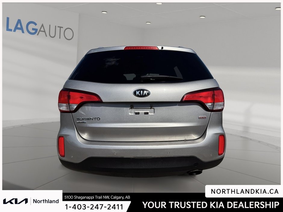2015 Kia Sorento LX-2