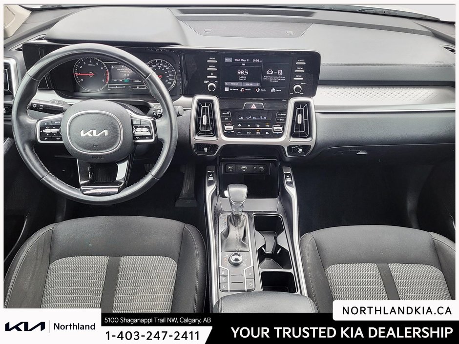 2022 Kia Sorento LX-8