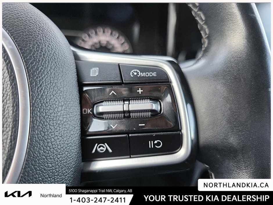 2022 Kia Sorento LX Premium-12