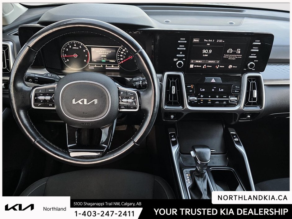 2023 Kia Sorento LX-11