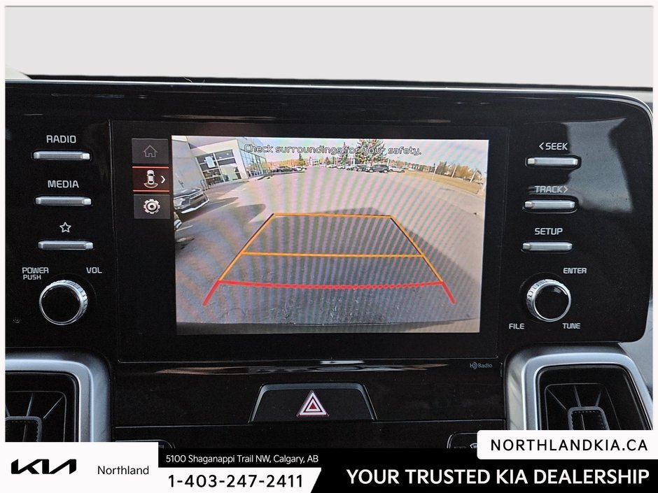 2023 Kia Sorento LX-16