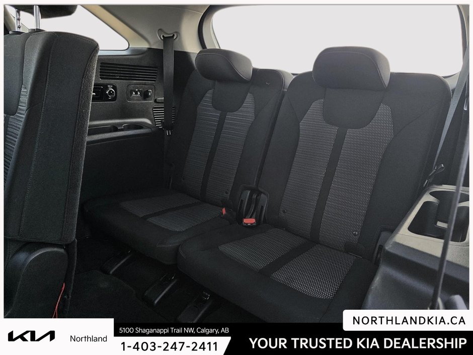 2023 Kia Sorento LX-19