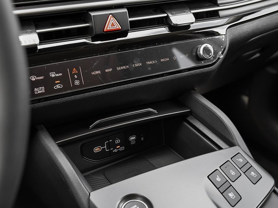 2026 Kia Sportage HEV EX Premium-23