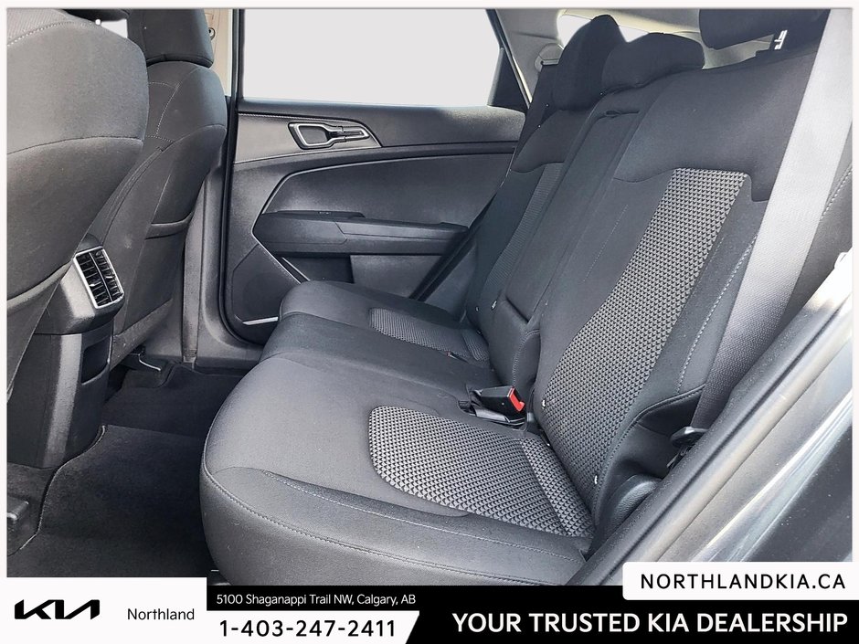 2023 Kia Sportage LX-18