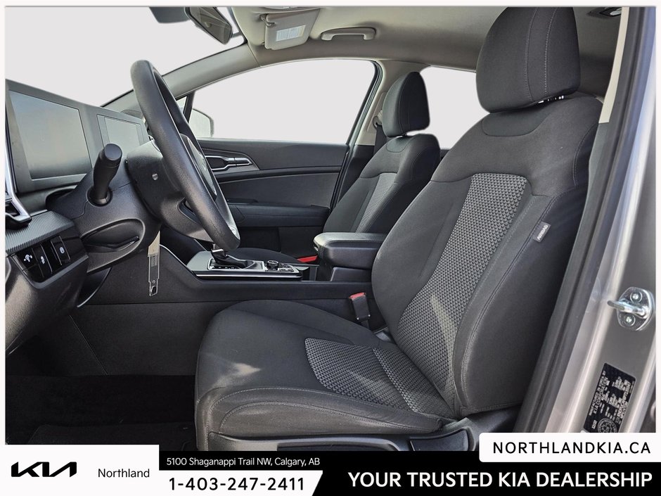 2023 Kia Sportage LX-8