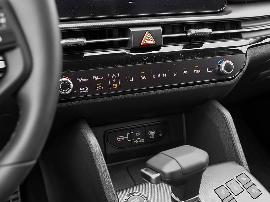 2026 Kia Sportage EX Premium-23