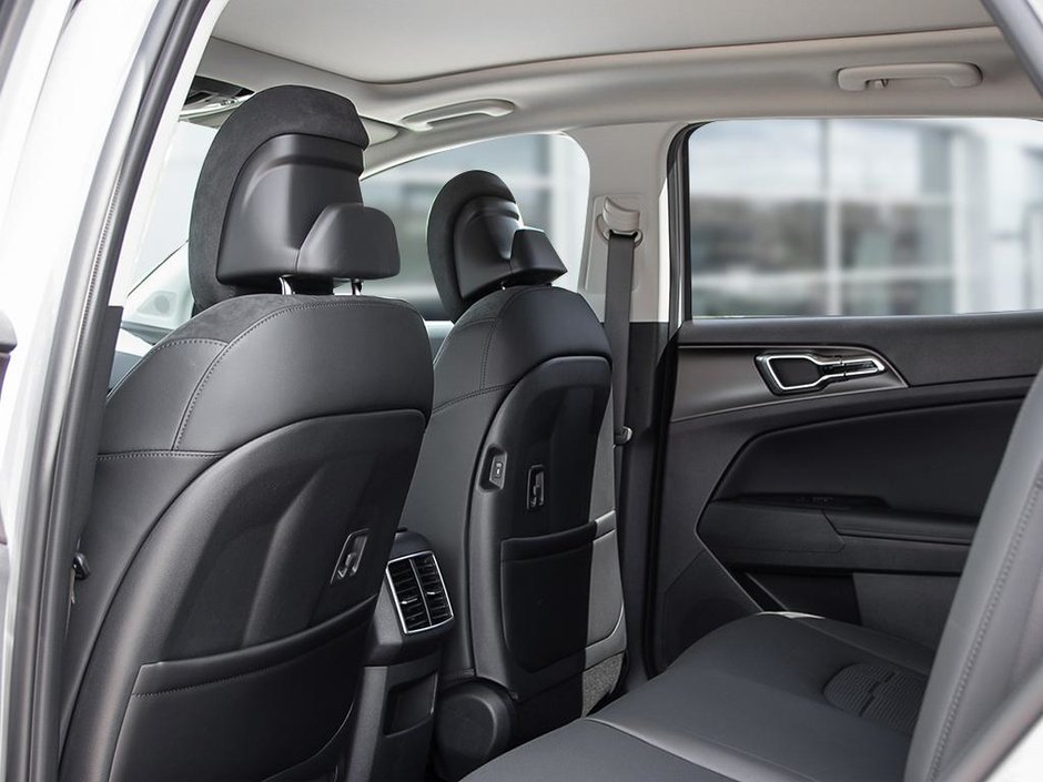 2026 Kia Sportage EX Premium-20