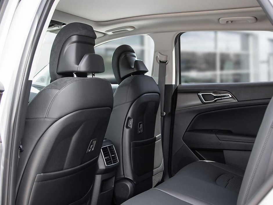 2026 Kia Sportage EX Premium-20