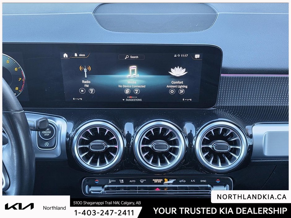 2023 Mercedes-Benz GLB 250-13