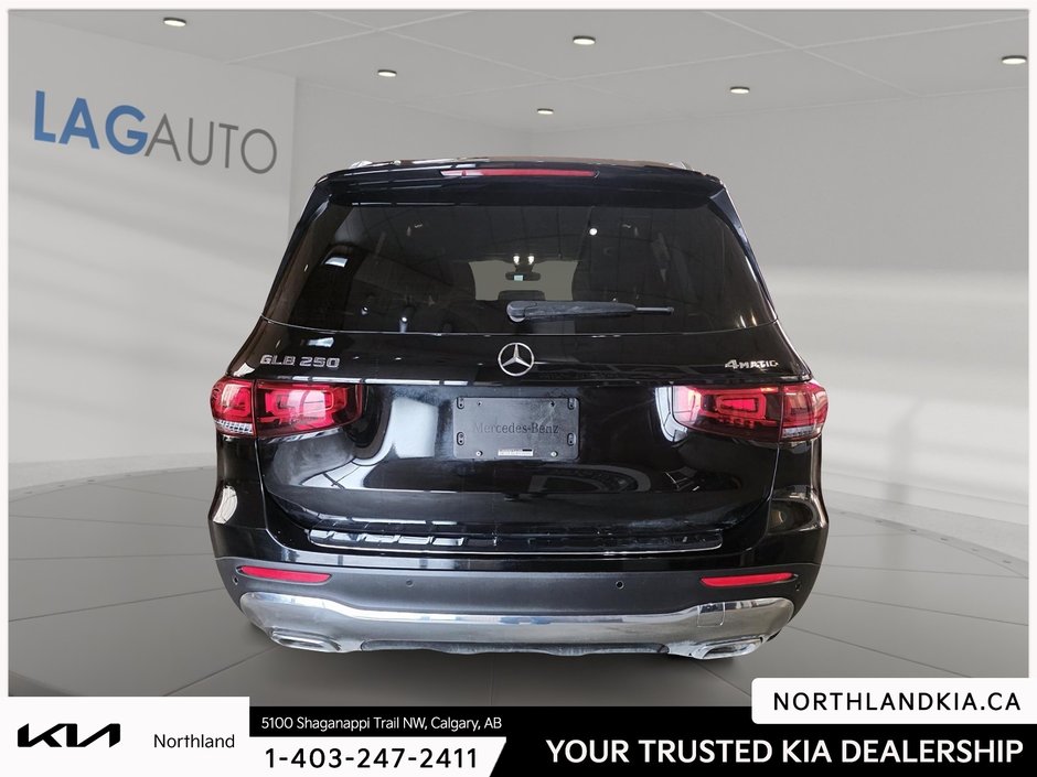 2023 Mercedes-Benz GLB 250-2