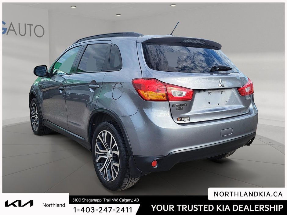 2016 Mitsubishi RVR SE-1