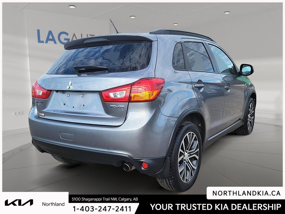2016 Mitsubishi RVR SE-3
