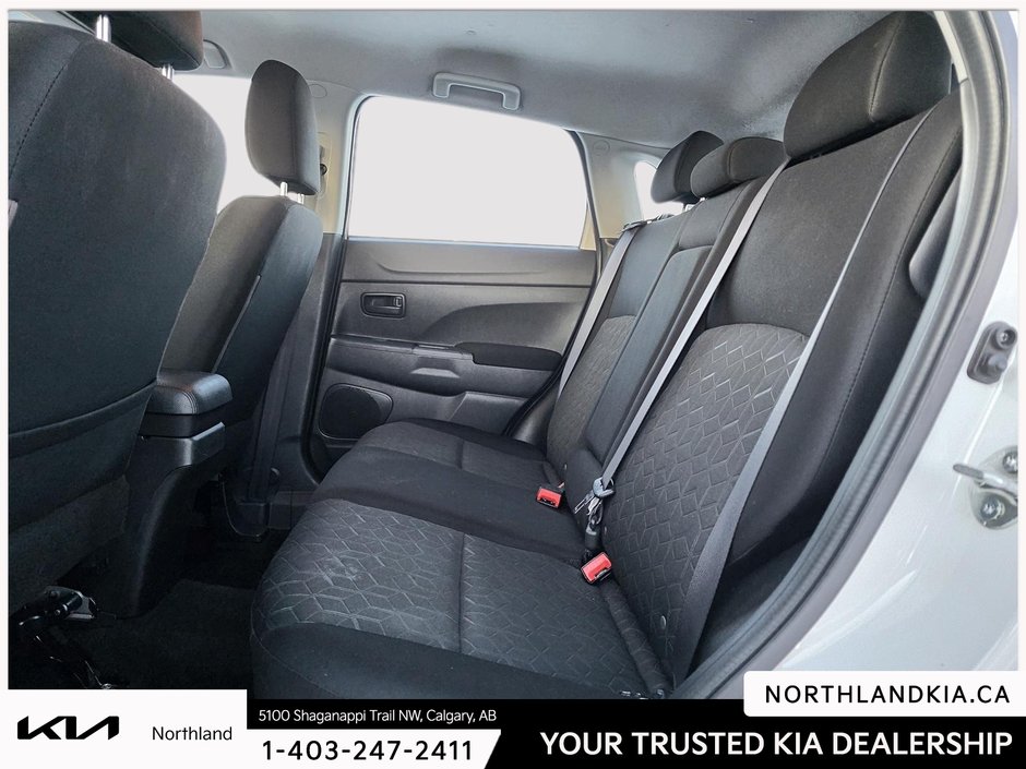 2021 Mitsubishi RVR ES-8