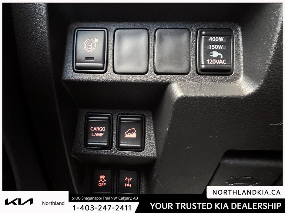 2022 Nissan Frontier PRO-4X-8