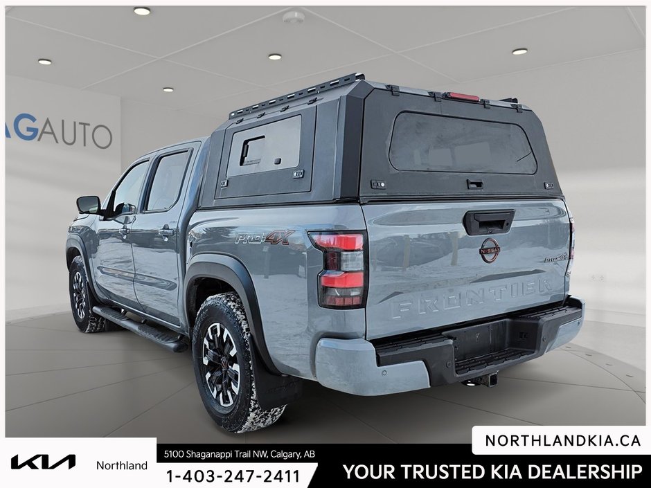 2022 Nissan Frontier PRO-4X-1