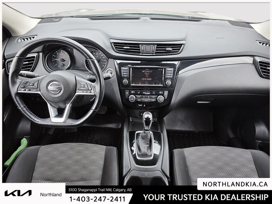 2020 Nissan Qashqai S-9