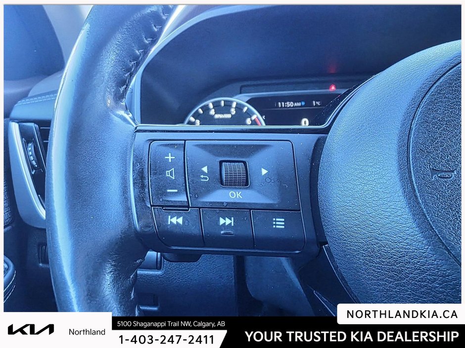 2021 Nissan Rogue SV-12