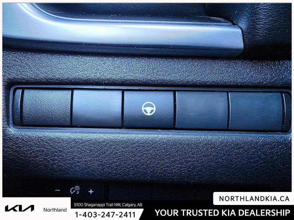 2021 Nissan Rogue SV-8