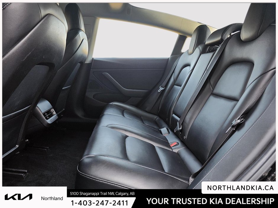 2019 Tesla Model 3 Long Range-8